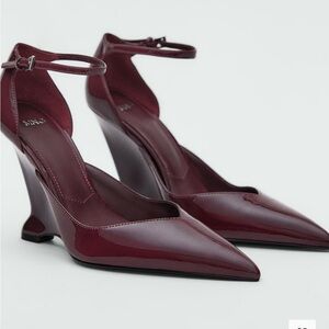 Mango curved wedge burgundy heels NWT size 9/40